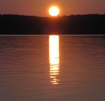 soliel couchant - lac de Léon (Landes)